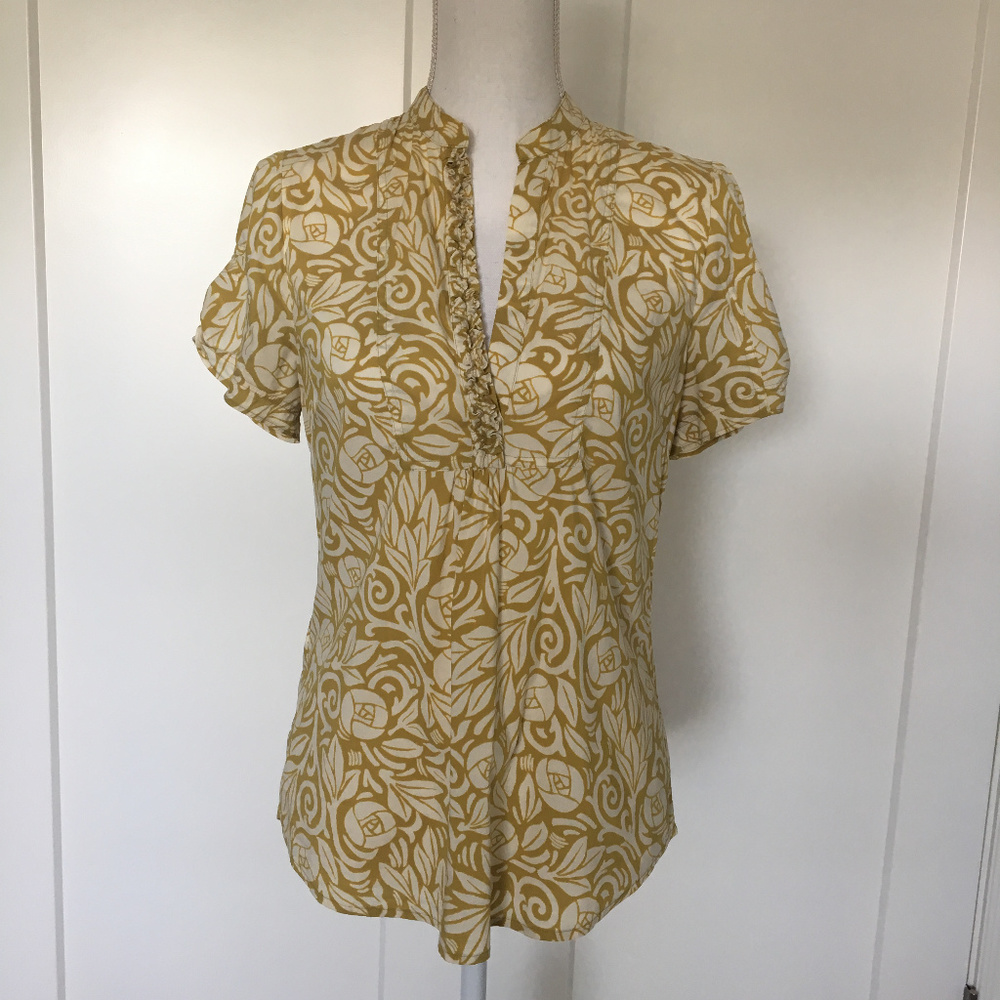 SALE BCBGMaxAzria | Floral Short Sleeve Top Small
